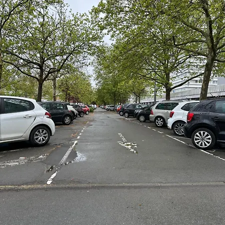 Calme Et Lumineux - Parking Privatif - Métro à 5mn Appartamento Mons-en-Baroeul